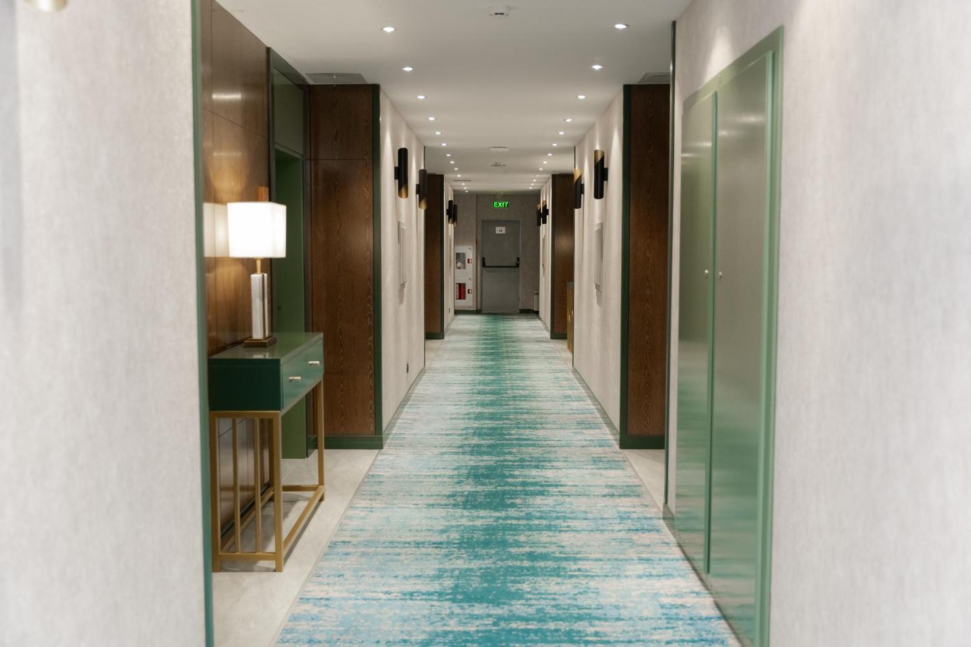Park Dedeman Almaty Exterior foto