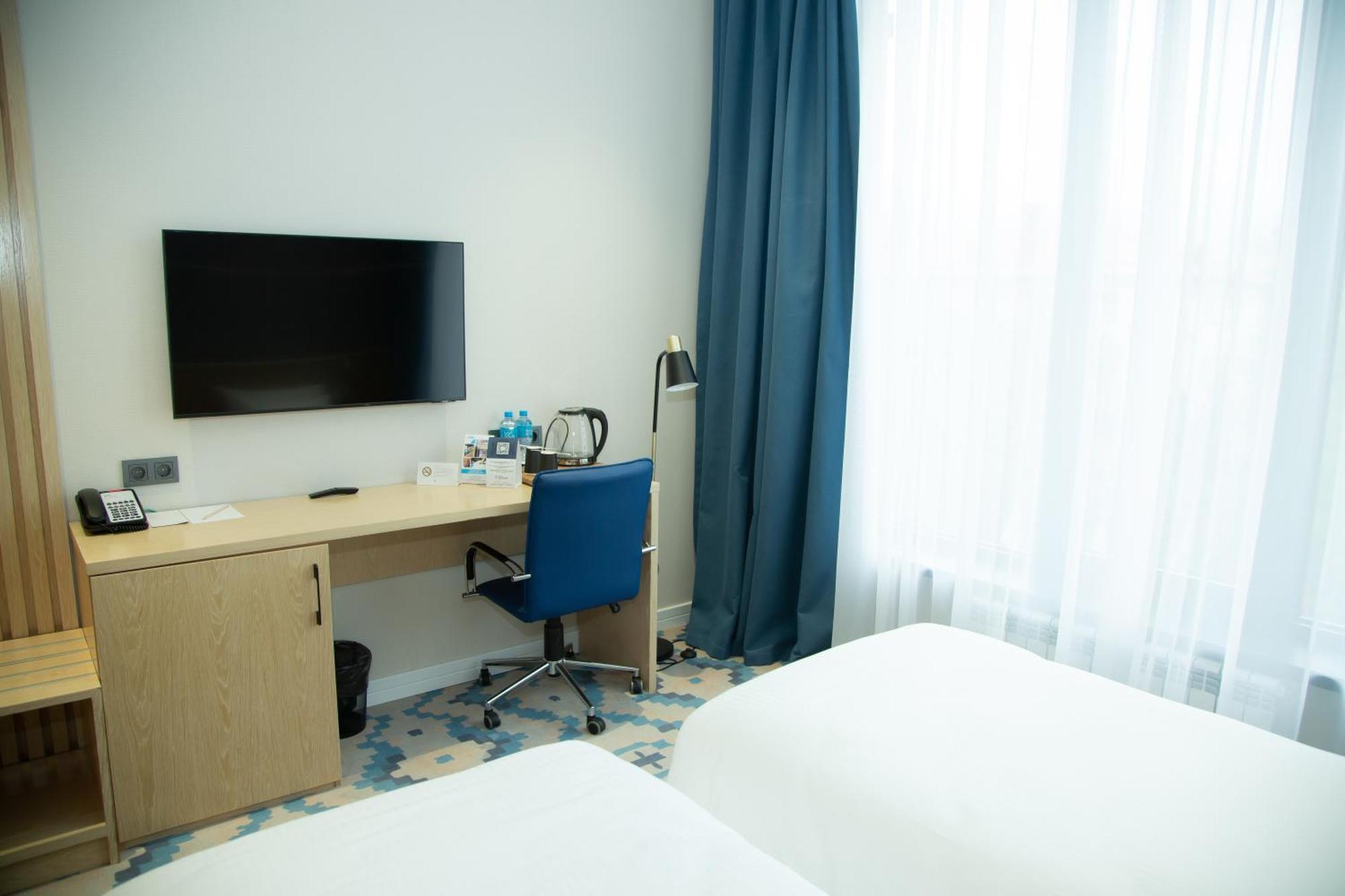 Park Dedeman Almaty Exterior foto